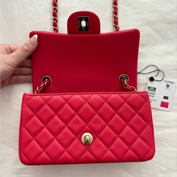 NWT 🖤 CHANEL 24S Red Lambskin Mini Classic Flap Bag - Picture 9 of 16